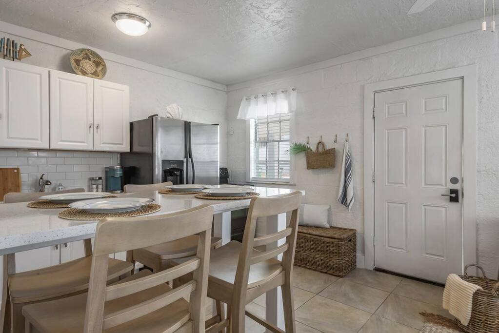 The Sea House Waterfront Apt By Downtown Tampa Exterior photo