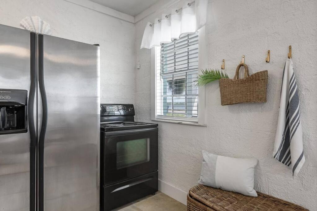 The Sea House Waterfront Apt By Downtown Tampa Exterior photo